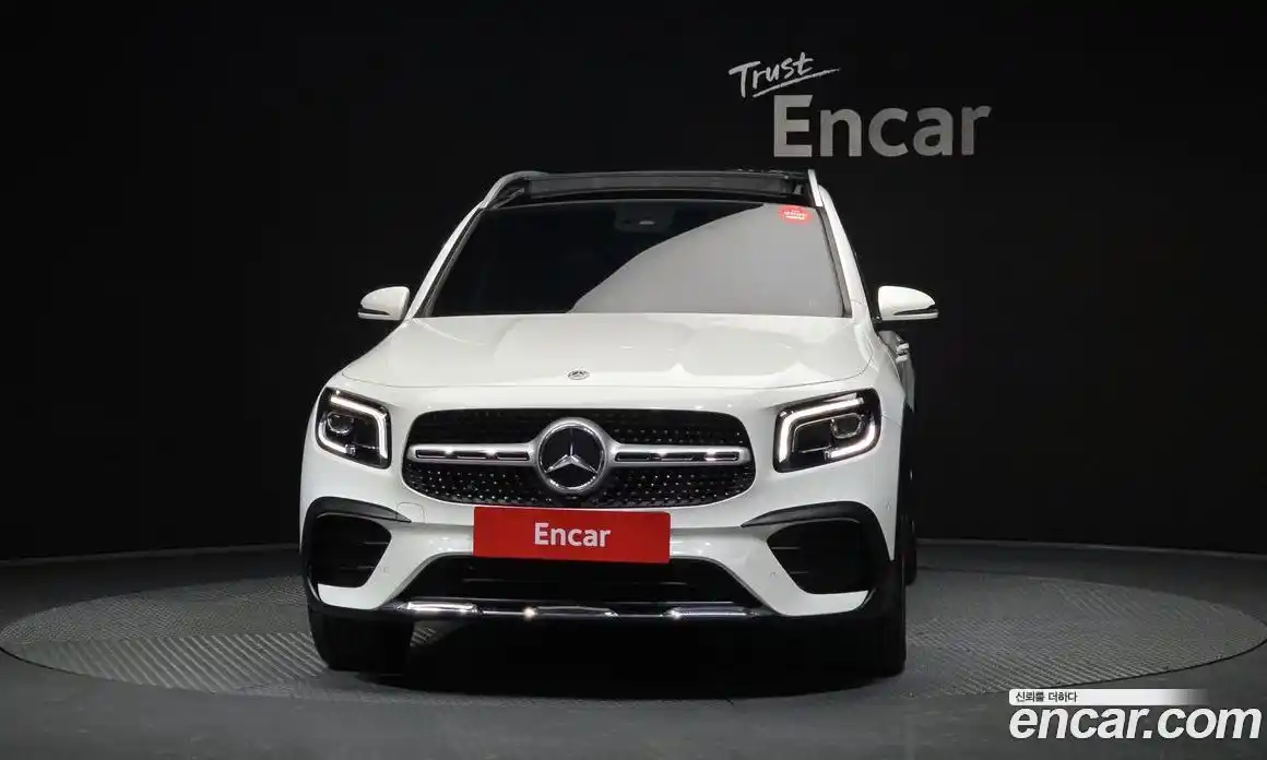 Mercedes-Benz GLB-Class 2020 2.0 Автомат в Москве № 194636, фото 3