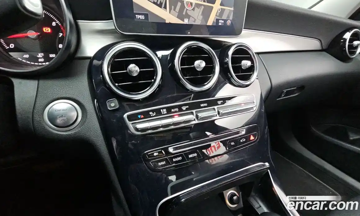 Mercedes-Benz C-Class 2015 2.0 Автомат в Москве № 195196, фото 17