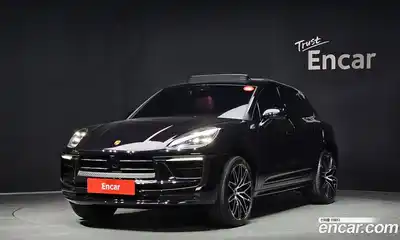 Porsche Macan, 2023