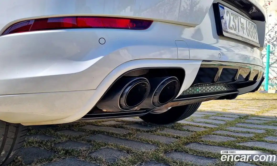 Porsche Cayenne 2021 3.0 Автомат в Москве № 197924, фото 9