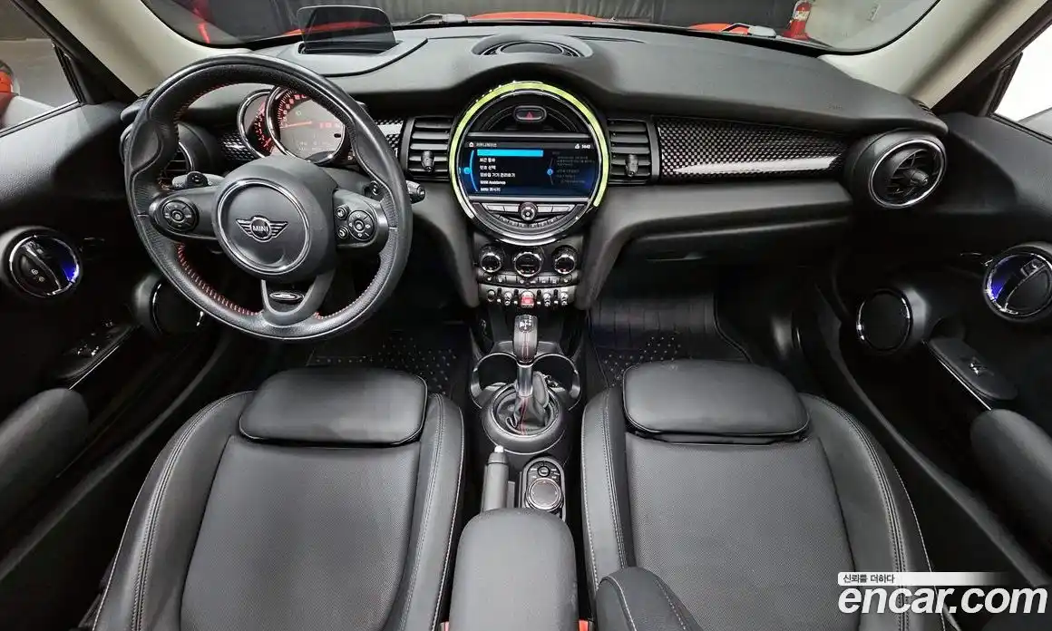 Mini Cooper 2019 2.0 Автомат в Москве № 198420, фото 7