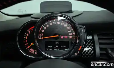 Mini Cooper 2019 2.0 Автомат в Москве № 198420, миниатюра 8