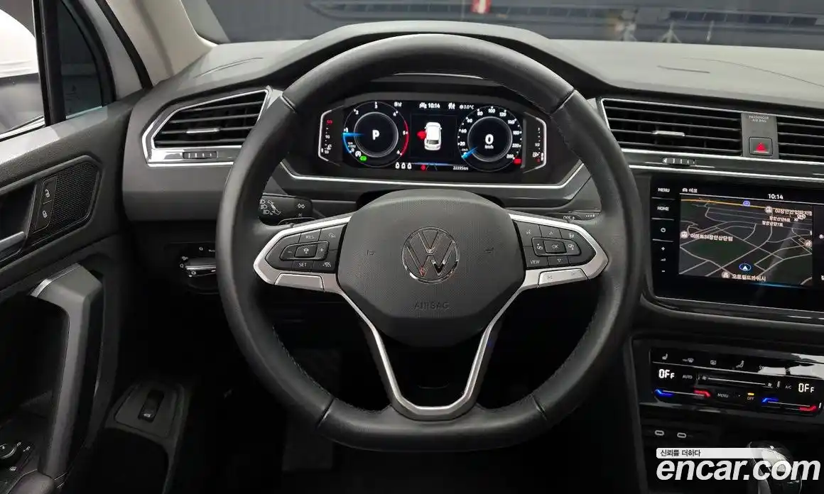 Volkswagen Tiguan 2023 2.0 Автомат в Москве № 198959, фото 18