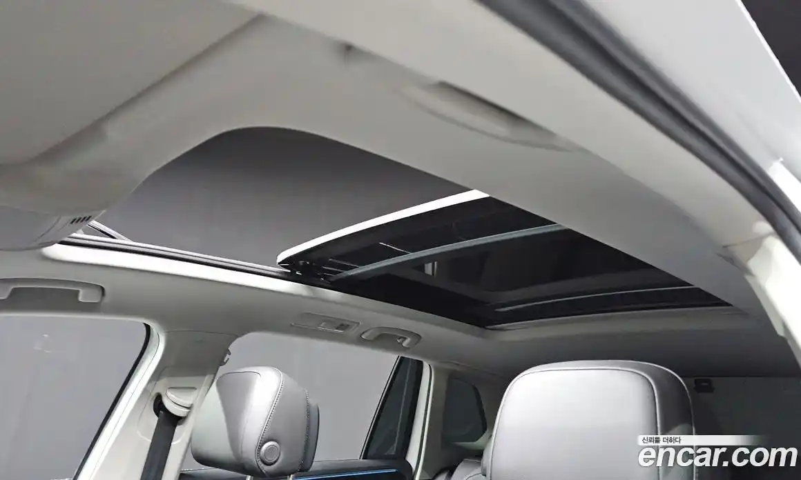 Volkswagen Tiguan 2023 2.0 Автомат в Москве № 198968, фото 19