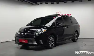 Toyota Sienna, 2020