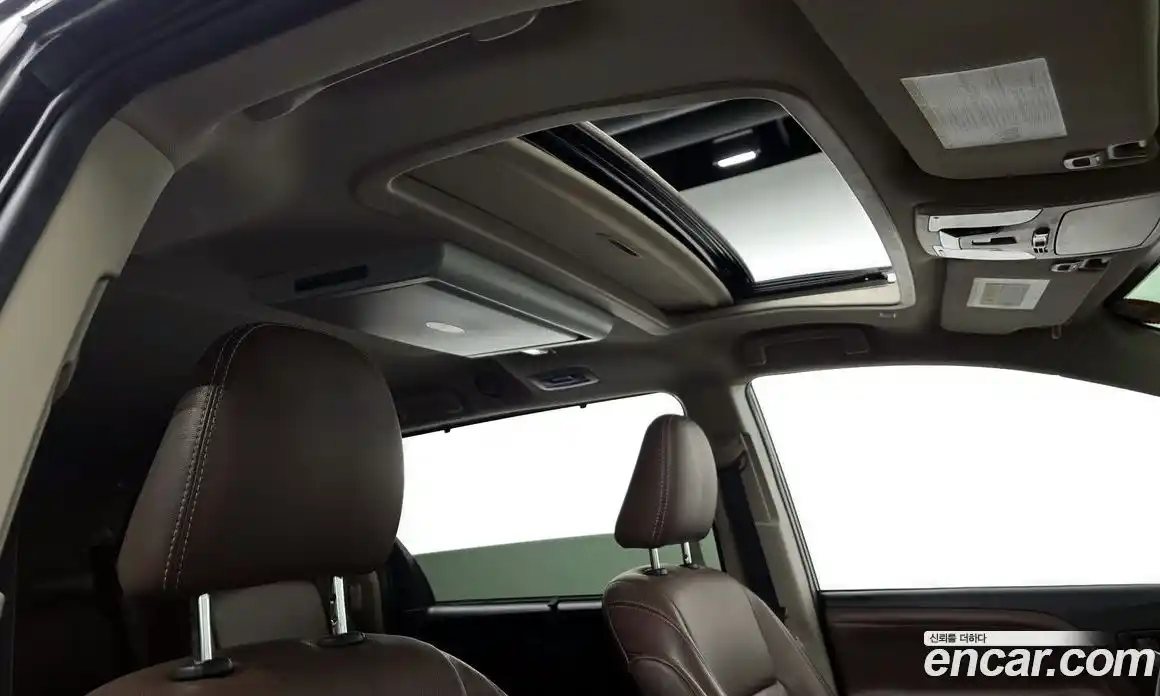 Toyota Sienna 2020 3.5 Автомат в Москве № 199601, фото 11