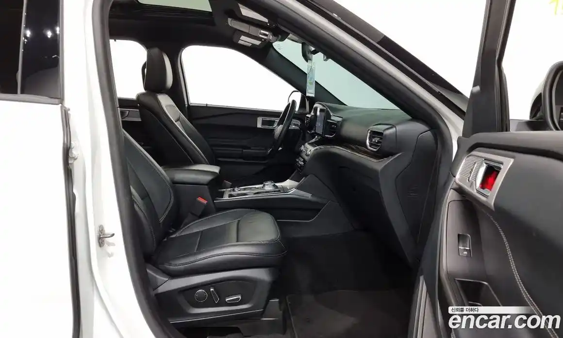 Ford Explorer 2020 2.3 Автомат в Москве № 199721, фото 11