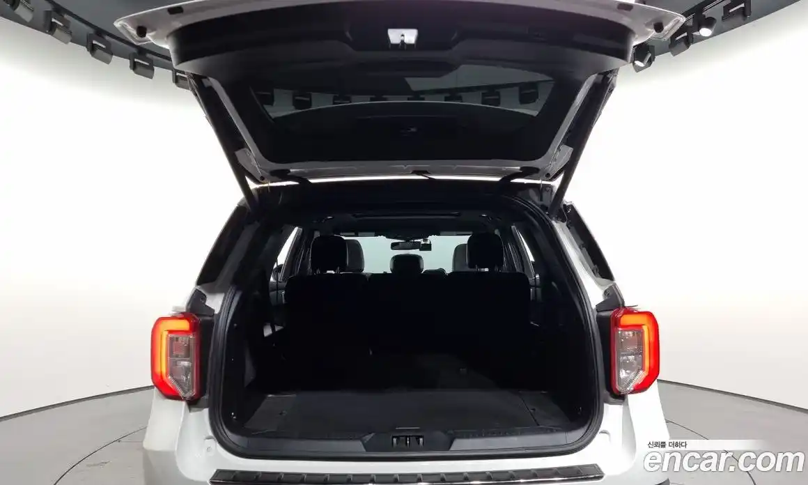 Ford Explorer 2020 2.3 Автомат в Москве № 199721, фото 20