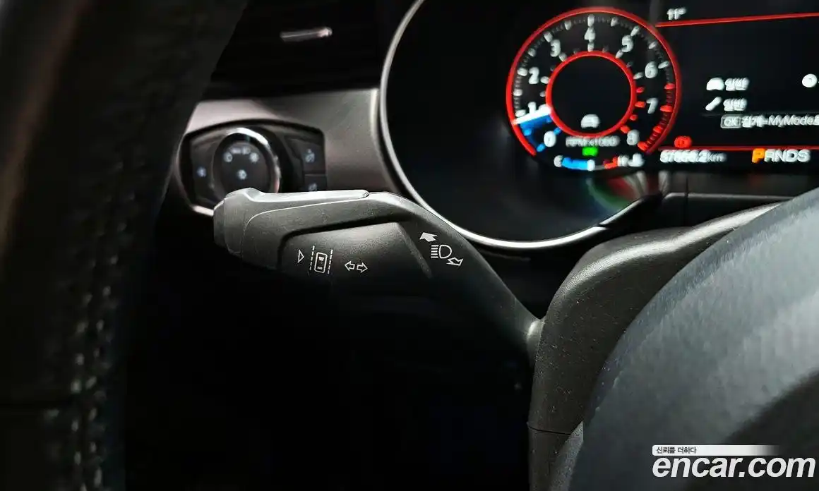 Ford Mustang 2021 2.3 Автомат в Москве № 199810, фото 8