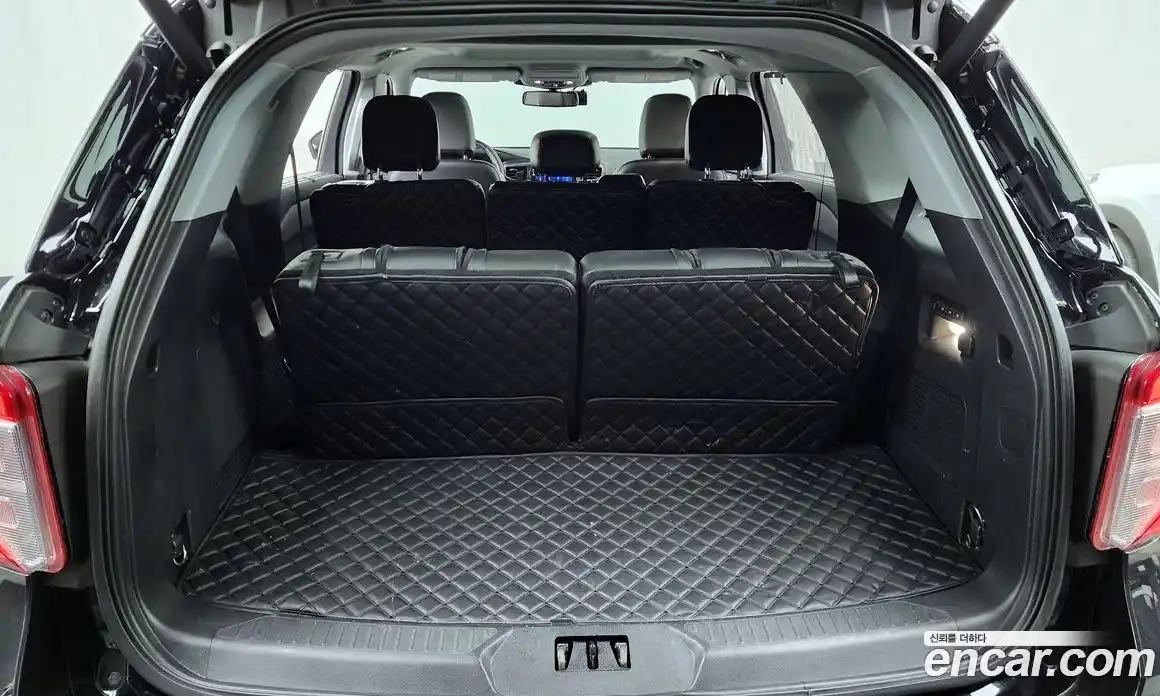 Ford Explorer 2022 2.3 Автомат в Москве № 199811, фото 20