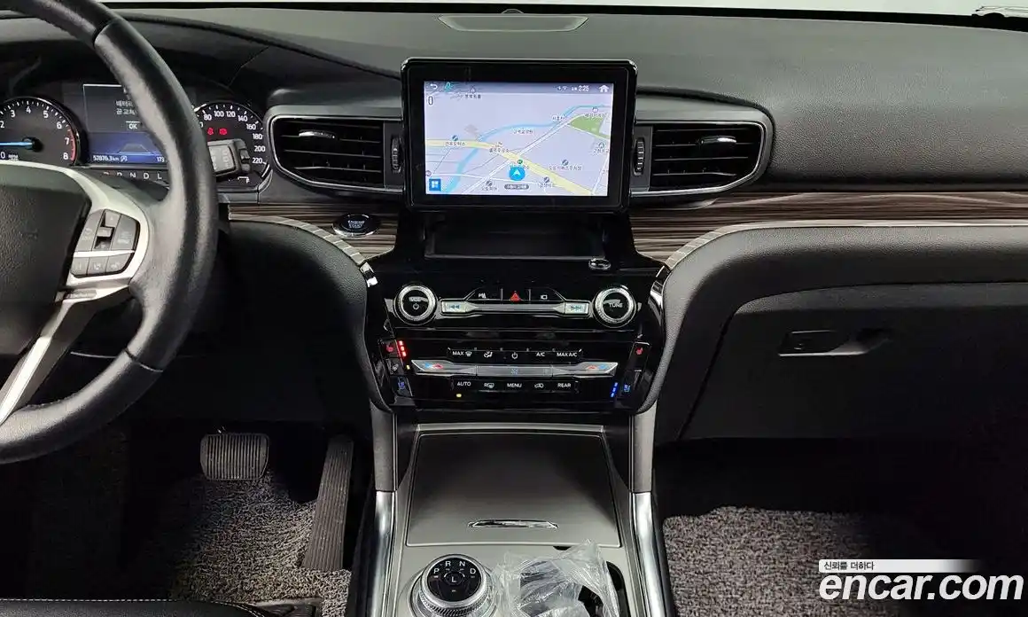 Ford Explorer 2022 2.3 Автомат в Москве № 199811, фото 4