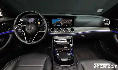 Mercedes-Benz E-Class, 2023