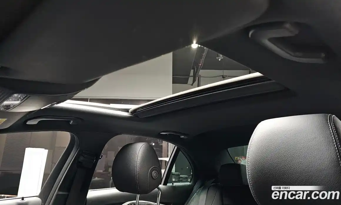 Mercedes-Benz E-Class 2023 2.0 Автомат в Москве № 203751, фото 11