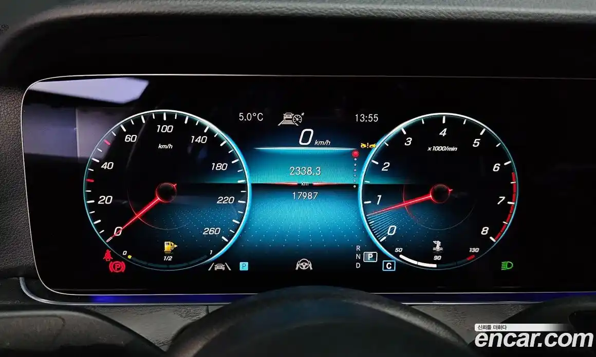 Mercedes-Benz E-Class 2023 2.0 Автомат в Москве № 203751, фото 3