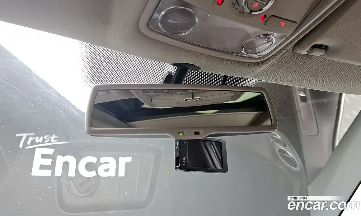 Volkswagen Tiguan 2016 2.0 Автомат в Москве № 204553, фото 9