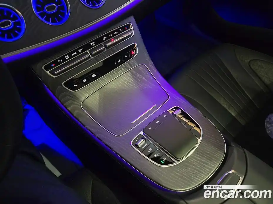 Mercedes-Benz CLS-Class 2023 3.0 Автомат в Москве № 205061, фото 16