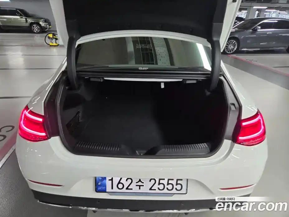 Mercedes-Benz CLS-Class 2023 3.0 Автомат в Москве № 205061, фото 19