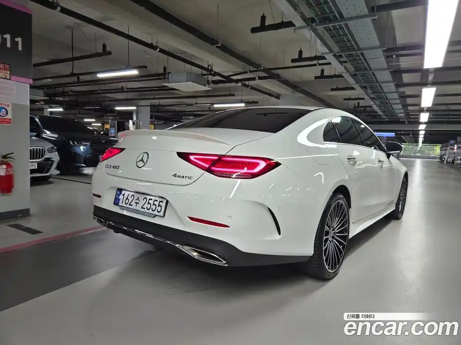 Mercedes-Benz CLS-Class 2023 3.0 Автомат в Москве № 205061, фото 2