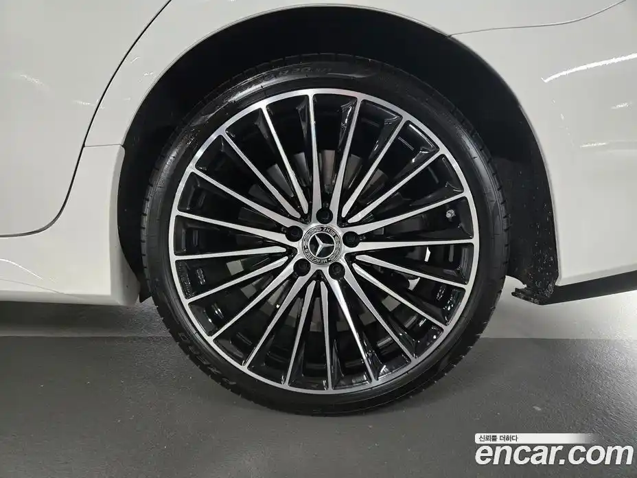 Mercedes-Benz CLS-Class 2023 3.0 Автомат в Москве № 205061, фото 5