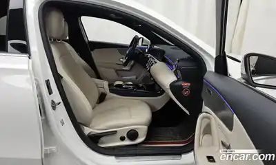 Mercedes-Benz A-Class 2022 2.0 Автомат в Москве № 205365, миниатюра 11