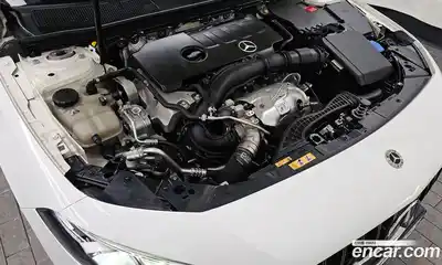 Mercedes-Benz A-Class 2022 2.0 Автомат в Москве № 205365, миниатюра 6