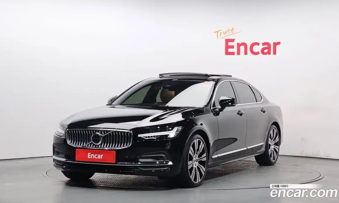 Volvo S90 2024 2.0 Автомат в Москве № 212806, фото 1