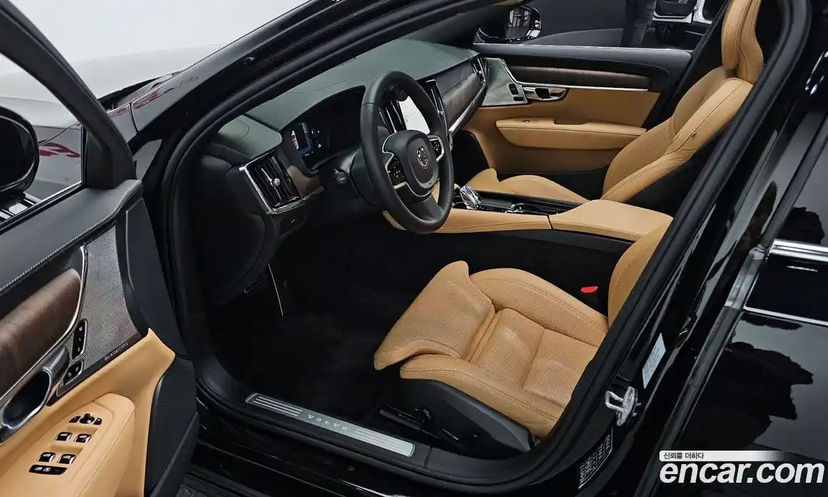 Volvo S90 2024 2.0 Автомат в Москве № 212806, фото 11