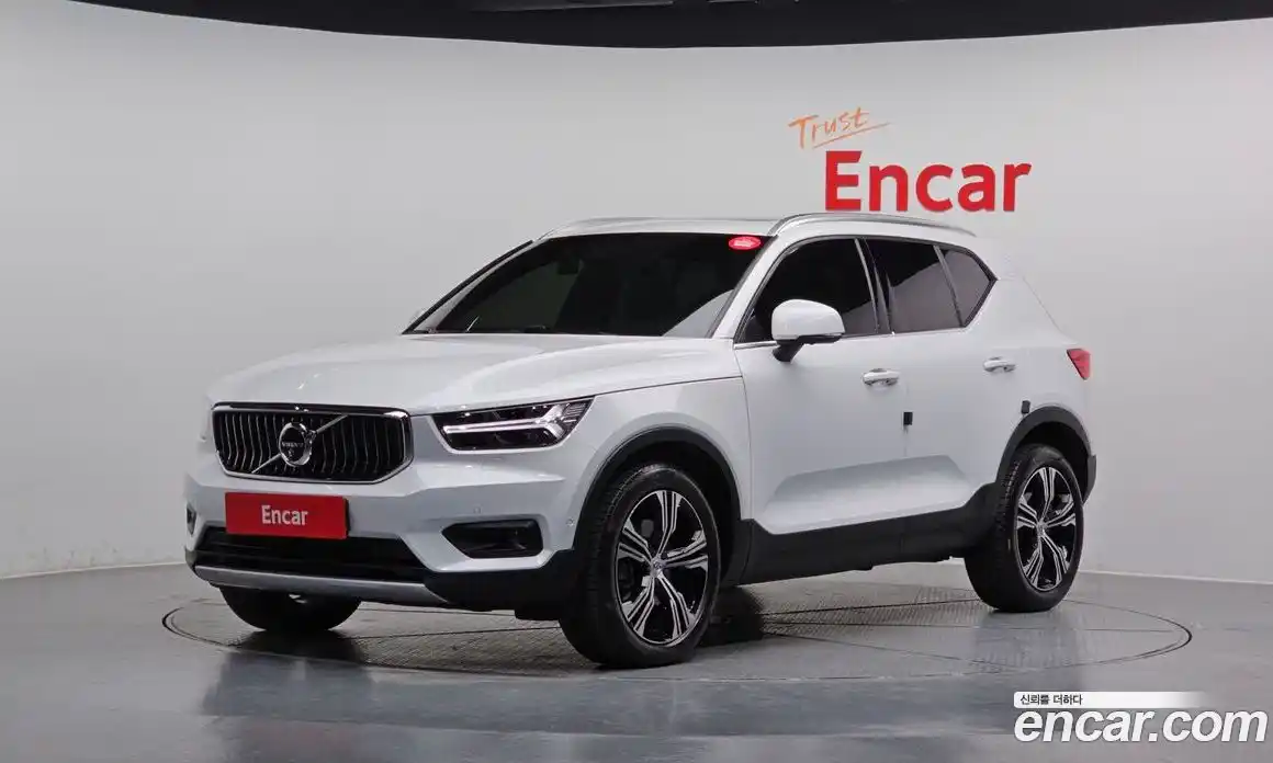 Volvo XC40 2021 2.0 Автомат в Москве № 212875, фото 14