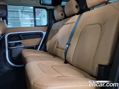 Land Rover Defender 2023 3.0 Автомат в Москве № 213315, миниатюра 12