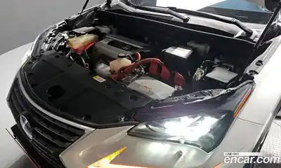 Lexus NX 2018 2.5 Автомат в Москве № 214705, миниатюра 4