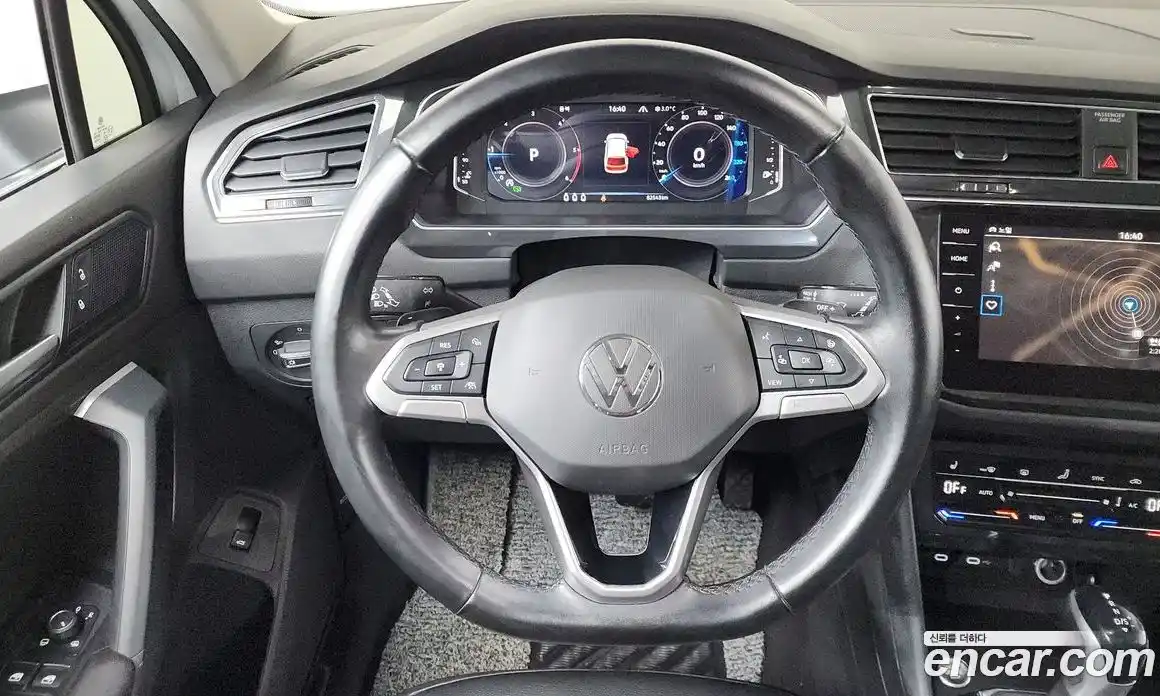 Volkswagen Tiguan 2023 2.0 Автомат в Москве № 215116, фото 19