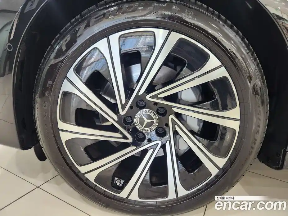 Mercedes-Benz E-Class 2025 2.0 Автомат в Москве № 215815, фото 5