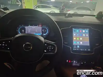 Volvo XC90 2025 2.0 Автомат в Москве № 222281, миниатюра 9
