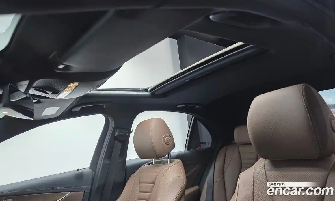 Mercedes-Benz E-Class 2022 2.0 Автомат в Москве № 223218, фото 12