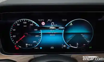 Mercedes-Benz E-Class 2022 2.0 Автомат в Москве № 223218, миниатюра 7