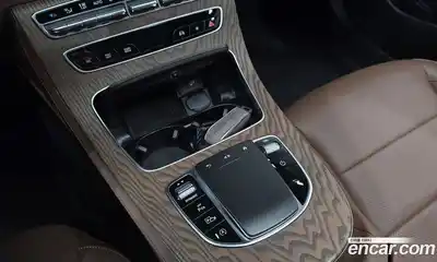 Mercedes-Benz E-Class 2022 2.0 Автомат в Москве № 223218, миниатюра 8