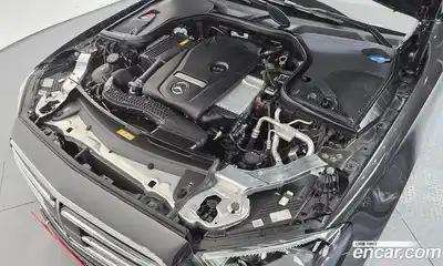 Mercedes-Benz E-Class 2022 2.0 Автомат в Москве № 223218, миниатюра 10