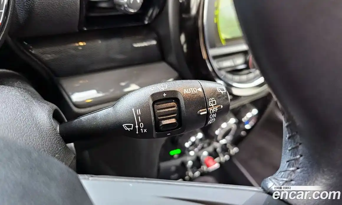 Mini Clubman 2018 2.0 Автомат в Москве № 228757, фото 17