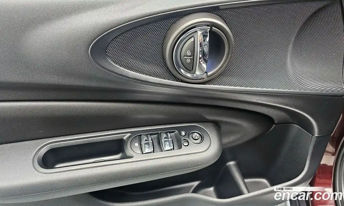 Mini Clubman 2018 2.0 Автомат в Москве № 228757, фото 8