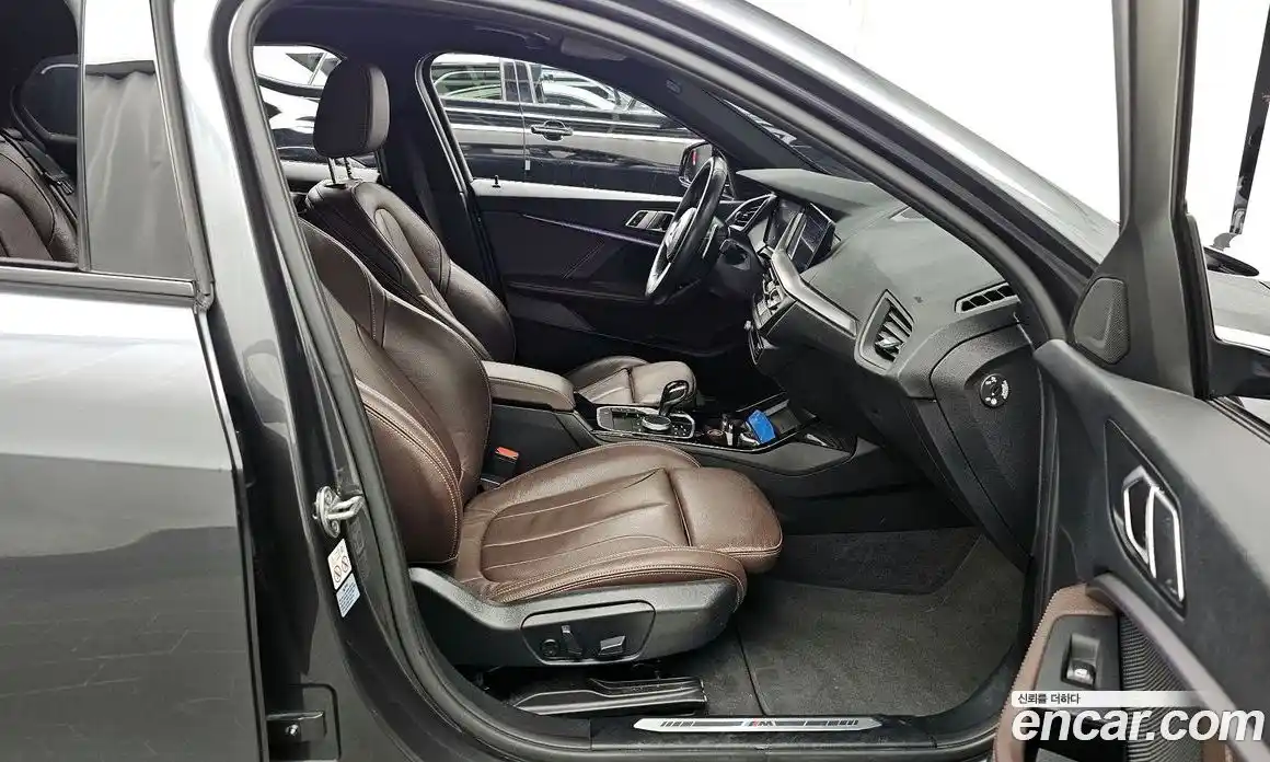 BMW 1-Series 2021 2.0 Автомат в Москве № 228825, фото 10