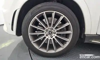 Mercedes-Benz GLE-Class 2023 2.9 Автомат в Москве № 229476, миниатюра 9