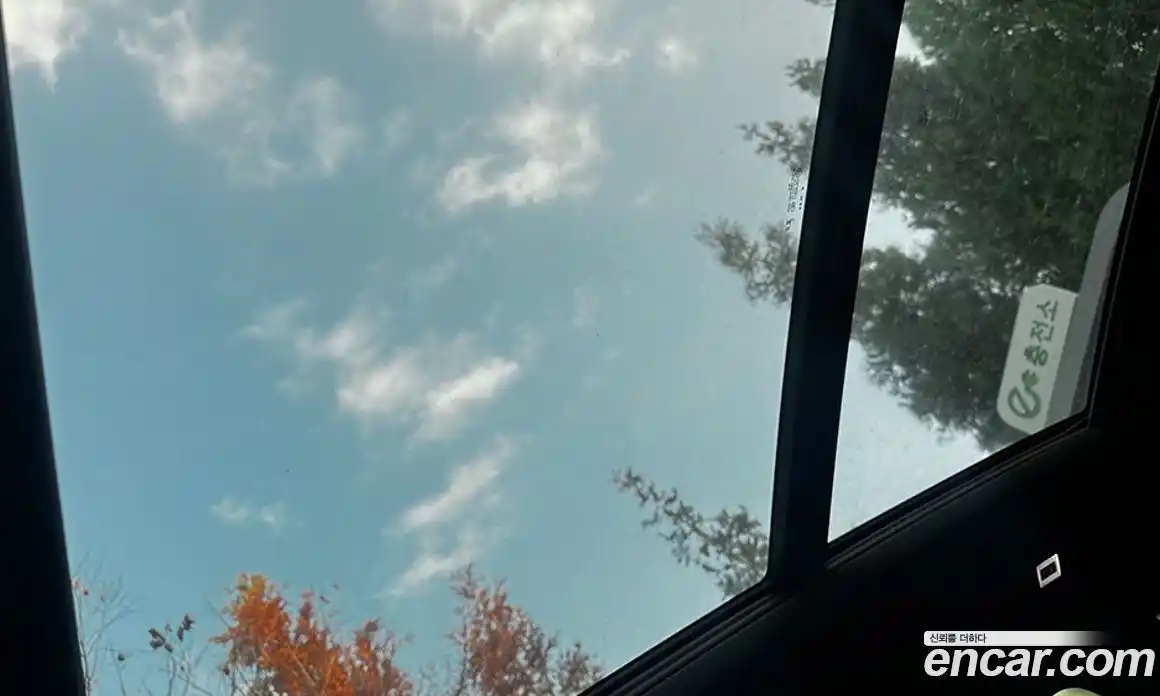 Audi Q6 e-tron 2025 Автомат в Москве № 230290, фото 13