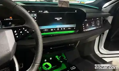 Audi Q6 e-tron 2025 Автомат в Москве № 230290, миниатюра 7