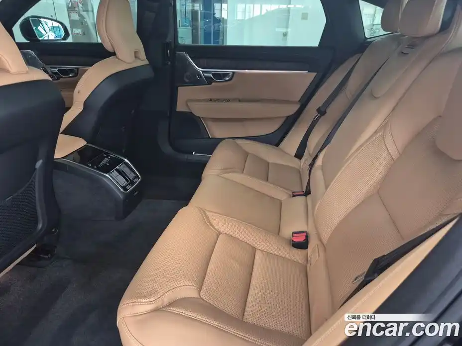 Volvo S90 2024 2.0 Автомат в Москве № 230868, фото 9