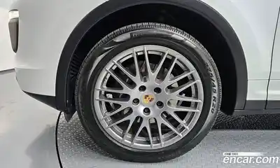 Porsche Cayenne 2016 3.0 Автомат в Москве № 231001, миниатюра 3