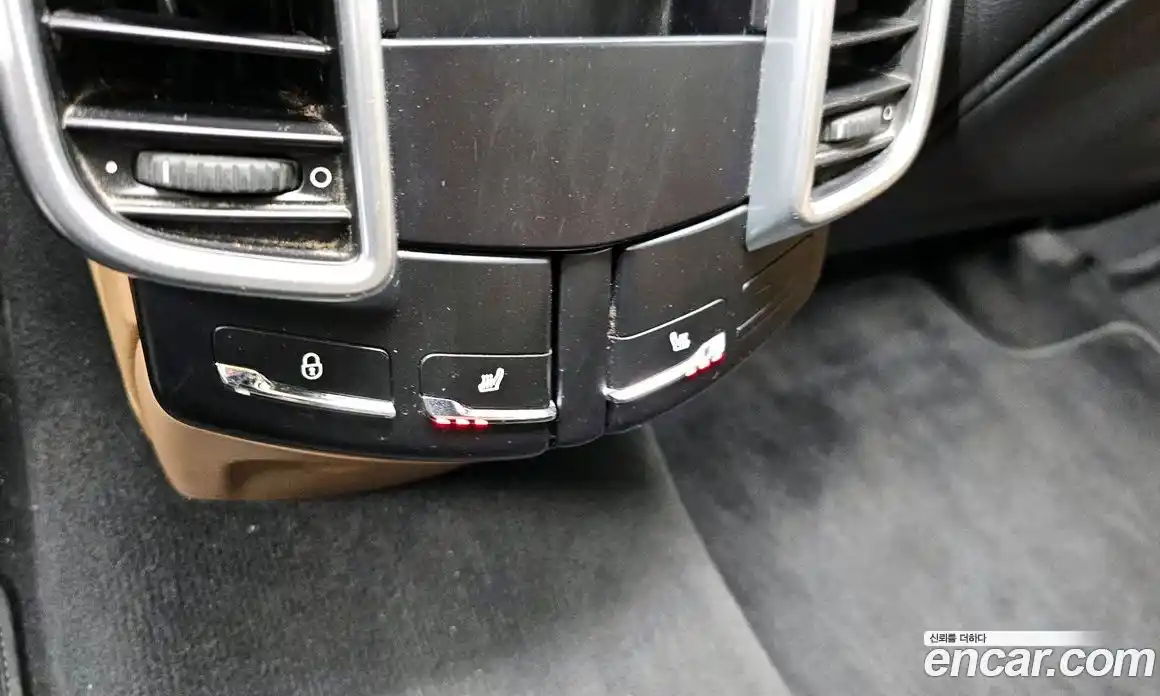 Porsche Cayenne 2016 3.0 Автомат в Москве № 231001, фото 4