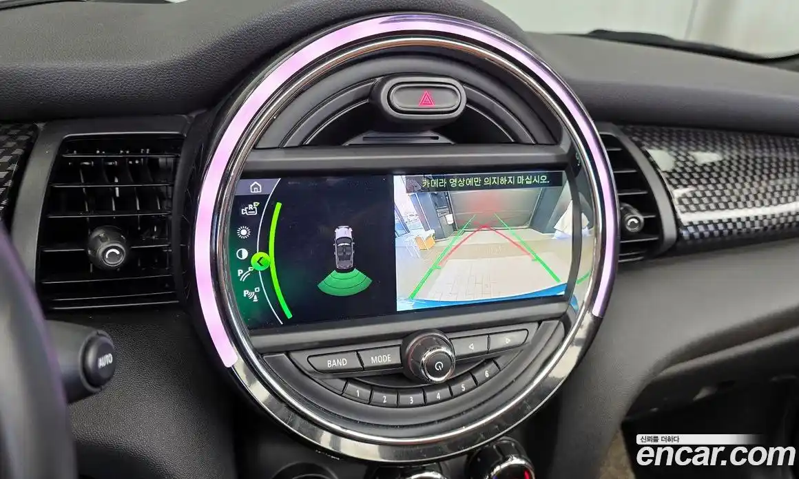 Mini Cooper Convertible 2021 2.0 Автомат в Москве № 231441, фото 16