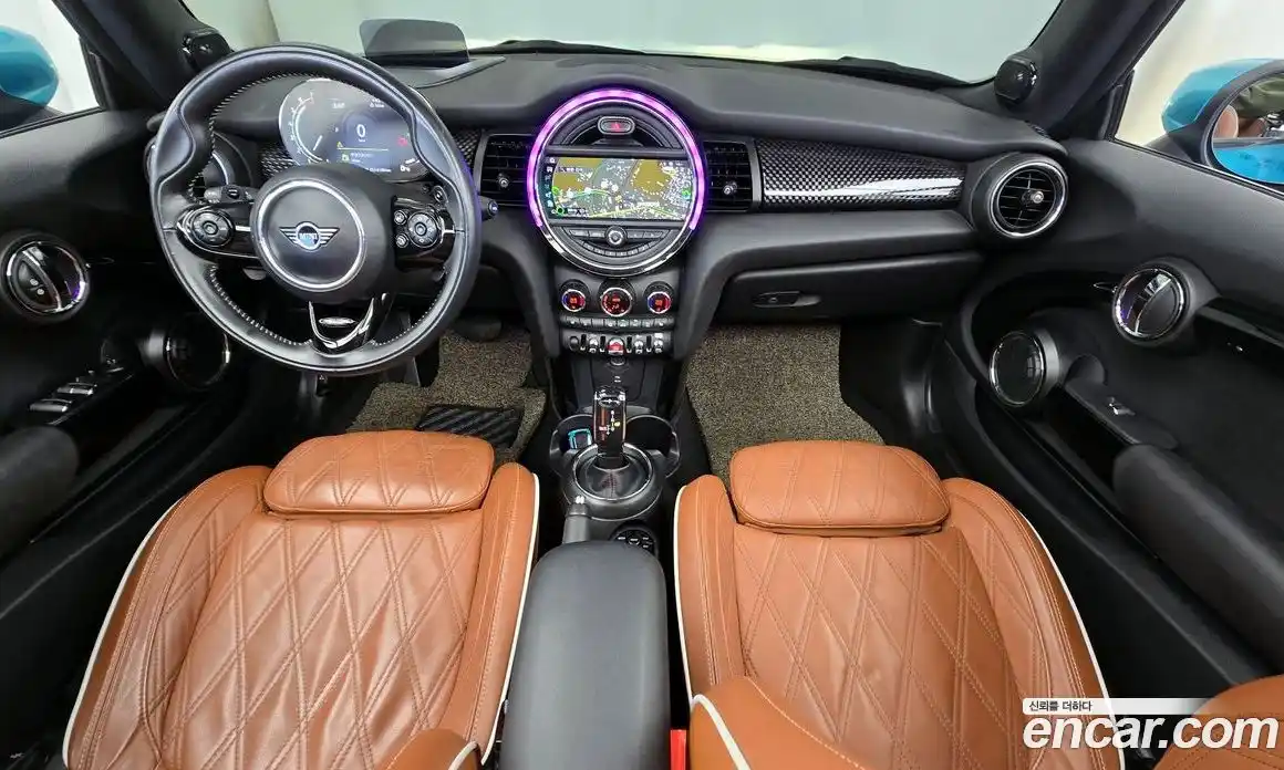 Mini Cooper Convertible 2021 2.0 Автомат в Москве № 231441, фото 18