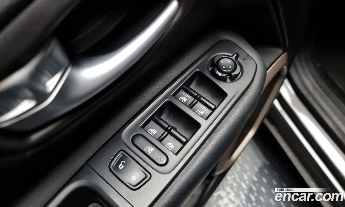 Jeep Renegade 2017 2.4 Автомат в Москве № 232503, фото 19