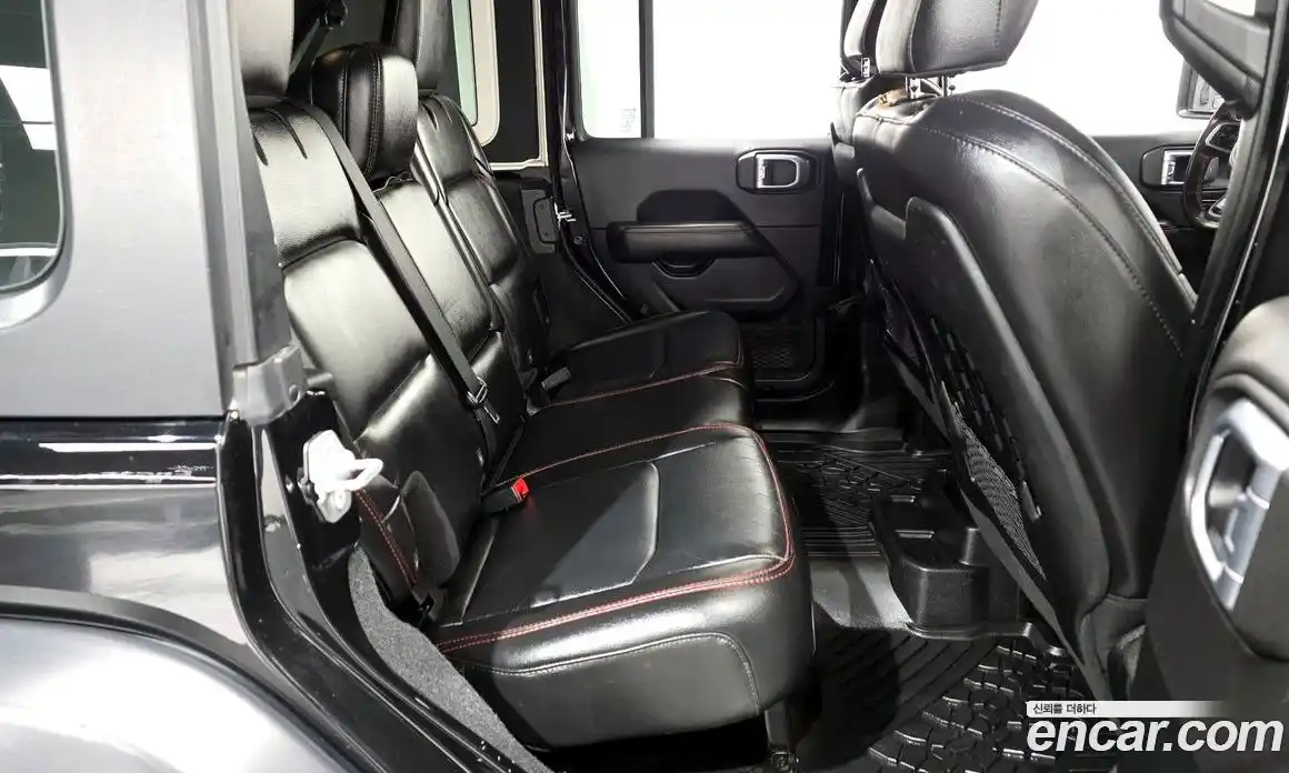 Jeep Wrangler 2021 2.0 Автомат в Москве № 232615, фото 15